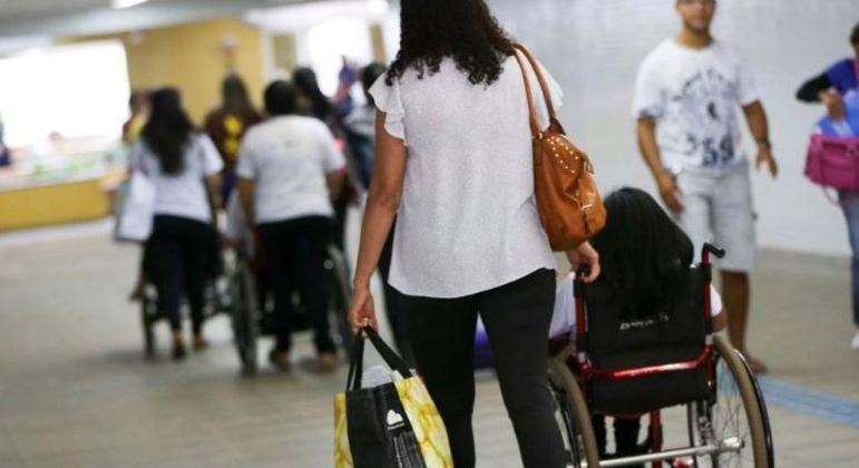 Estudo mostra descumprimento da Lei de Cotas em mais de 82% das empresas paulistas