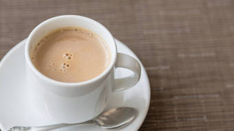 A study suggests that coffee with milk can be an ally in fighting infections