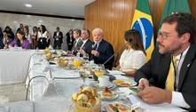 ‘Não quero as FAs nas favelas brigando com bandido’, diz Lula, sobre atuação federal no RJ