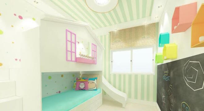 Cama casinha com escorregador