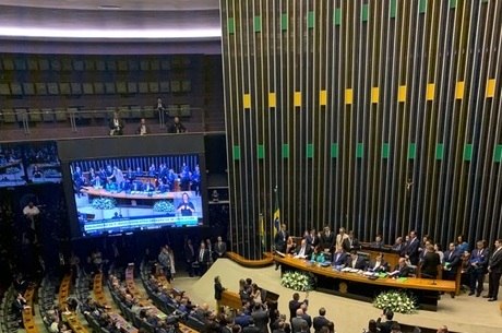 Bolsonaro ameaçou judicializar a questão