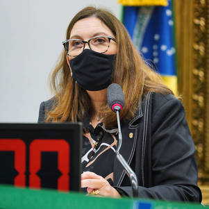 Presidente da CCJ, Bia Kicis
