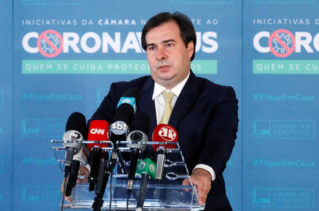 Rodrigo Maia lidera o centro independente na Câmara