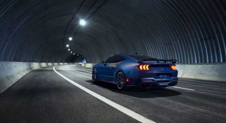 Mustang 2024 mais potente já feito pela montadora norte-americana