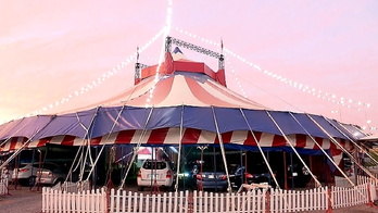 Programa mostra luta para manter o circo em meio à pandemia (Reprodução/Record TV)