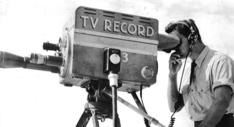 O cameraman Salvador Tredicce, o Dodô, na década de 50.
