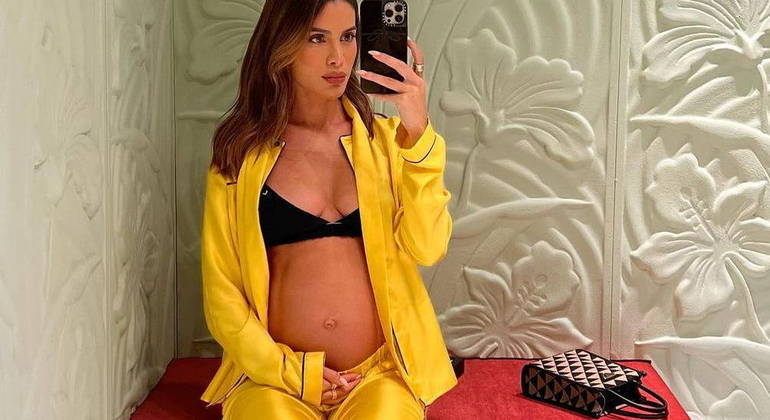 Camila Coelho planejou a gravidez de seu primeiro filho dois anos acontecer