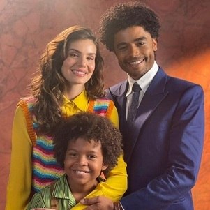 Camila Queiroz, Diogo Almeida e Levi Asaf nos bastidores de “Amor Perfeito”