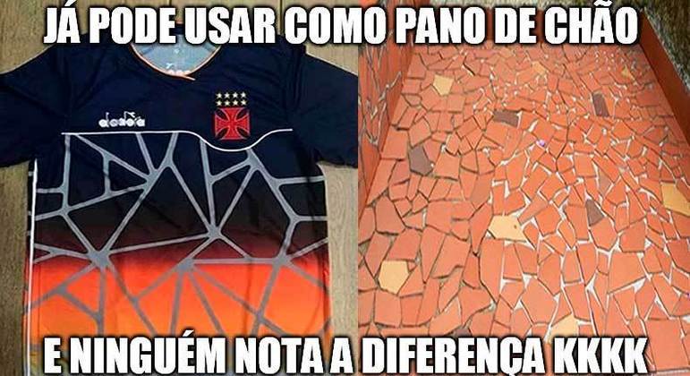 Camisa de treino do Vasco feita pela Diadora (Junho/2018).