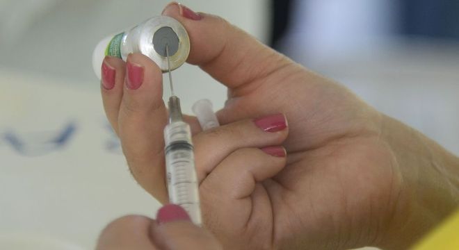 Somente 930.984 crianças foram vacinadas até agora, 30,5% da meta do Estado