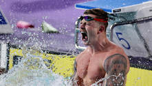 Bicampeão olímpico, astro britânico da natação revela 'luta com a saúde mental'