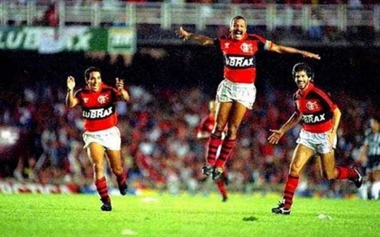 Retrospecto Positivo: Relembre As Disputas De Título Do Flamengo No ...