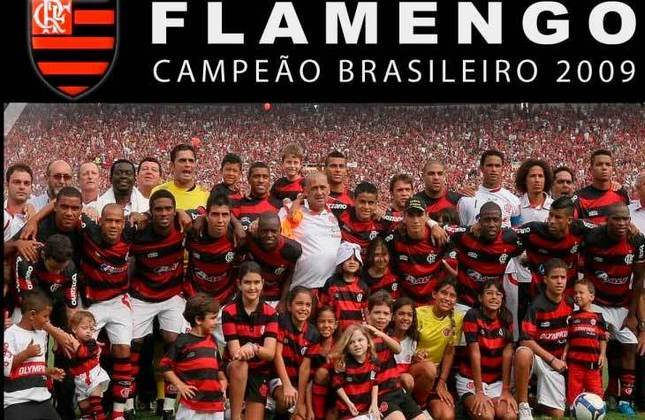 CAMPEONATO BRASILEIRO DE 2009: Palmeiras e Flamengo se enfrentam no Palestra Itália, em partida válida pela 30ª rodada da competição. Naquela época, o Alviverde era líder, mas vinha de uma sequência negativa, enquanto o Rubro-Negro estava há oito jogos invictos. Com direito a gol olímpico de Petkovic, o Fla venceu por 2 a 0, e, posteriormente, a taça de campeão foi para a Gávea. 