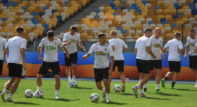 Shakhtar Donetsk joga contra o Metalist 1925 Kharkiv