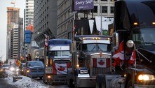 Tensão aumenta por protestos de caminhoneiros no Canadá