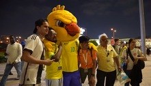 Mascote da seleção brasileira, Canarinho passeia pela primeira vez no Catar; veja o vídeo