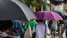 Cinco cidades de Minas Gerais cancelam comemorações de Carnaval devido às fortes chuvas  