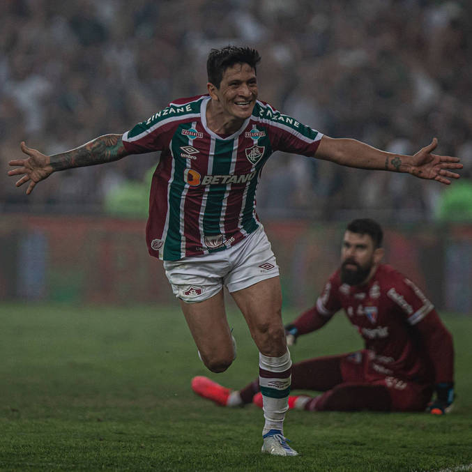 Cano comemora gol sobre o Fortaleza