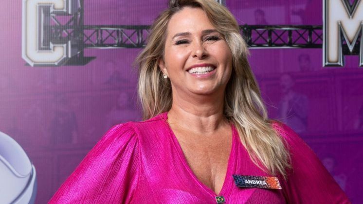 Andréa SorvetãoApresentadora e cantora