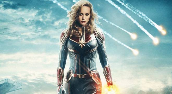 Brie Larson, a Capitã Marvel, mostra força feminina no audiovisual