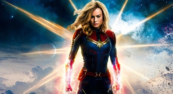 Brie Larson, a Capitã Marvel, mostra força feminina no audiovisual