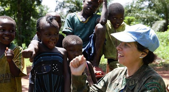 Capitão de Fragata Carla Monteiro de Castro Araújo na República Centro-Africana