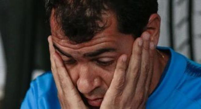 Treinador nunca esteve tão questionado na sua curta carreira