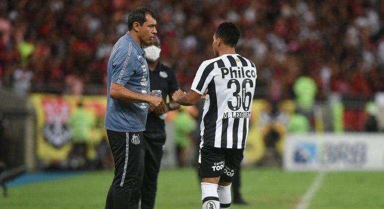 Carille disse ter se inspirado no Palmeiras de Abel Ferreira para bater o Flamengo
