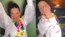 Carla Perez celebra 45 anos com hit do É o Tchan e festa havaiana