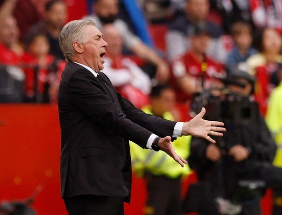 Irritado: Com a má-fase da seleção brasileira, é provável que esta seja a versão que os jogadores que vestirem a amarelinha mais vejam de Ancelotti — pelo menos no início de trabalho —