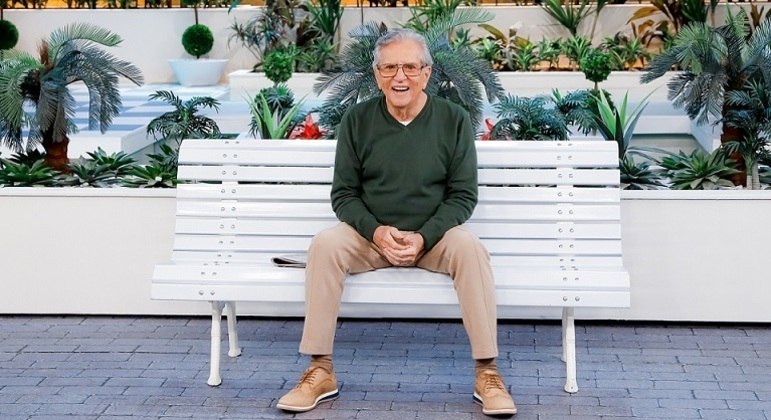 "A Praça", do Carlos Alberto de Nóbrega, resiste bravamente