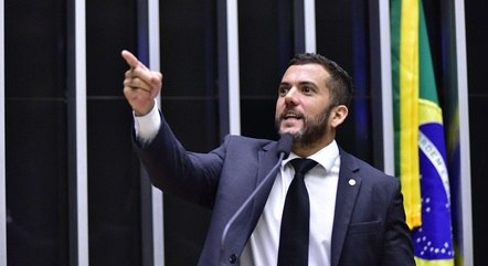 Deputado Carlos Jordy (PL-RJ), alvo da Polícia Federal
