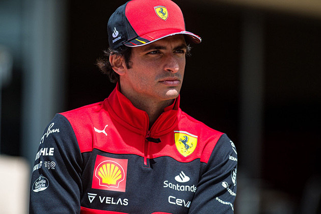 Carlos Sainz é espanhol, tem 27 anos e está desde 2015  na Fórmula 1. Ele tem 6 pódios. 