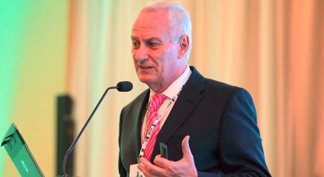 Carlos Varaldo, 72, passou mais de 10 anos sem saber que tinha hepatite C