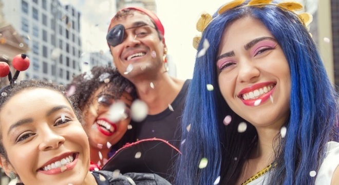 Desatenção na folia facilita a ação dos bandidos