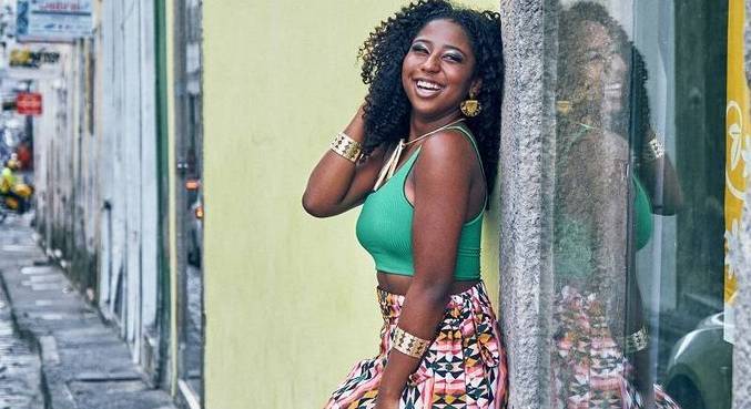 Carol Roberto vai interpretar Alcione no musical em homenagem à cantora