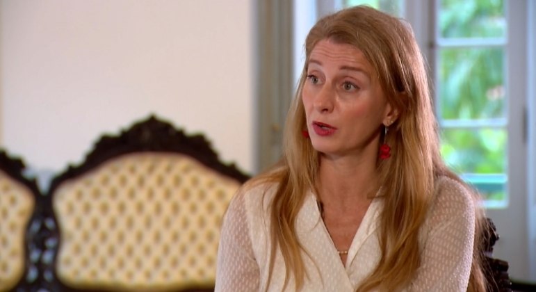 Carolina Larriera faz revelações sobre a morte do marido no Domingo Espetacular