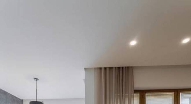 carpete de madeira sala de estar entre tapetes