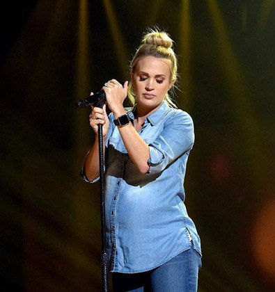 Carrie Underwood - A cantora country deixou de ser vegana quando ficou grávida. Para ampliar o leque de nutrientes. 