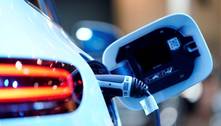 Biden quer que metade dos novos veículos sejam elétricos em 2030 