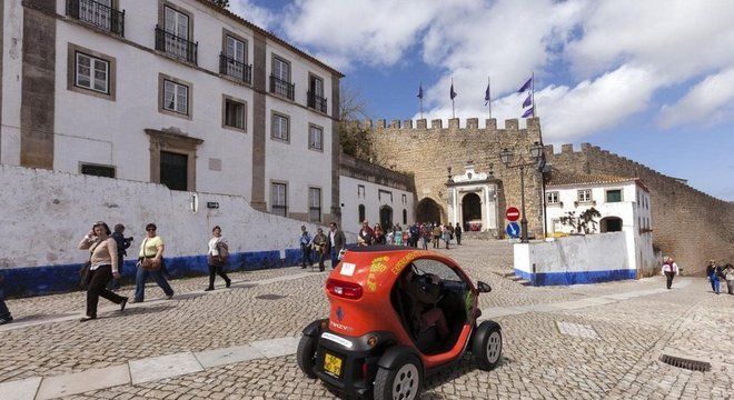Portugal foi um dos primeiros países a investir em uma rede inteira de estações para carros elétricos