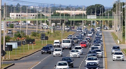 DF: 1,7 milhão de motoristas até a metade deste ano