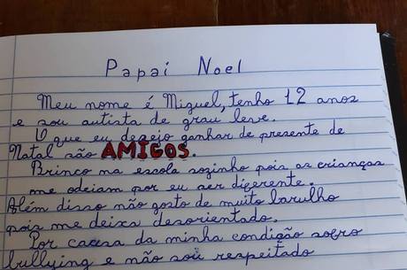 Papai Noel atende a pedido e garoto autista ganha milhares 