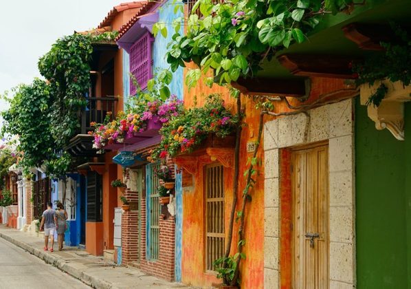 Cartagena, Colômbia: A cidade conta com praias e ilhas caribenhas, além de uma cidade velha extremamente instagramável por conta do colorido das construções.
