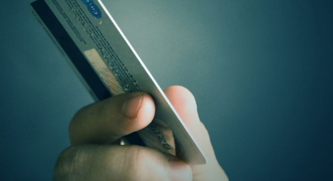 Tecnologia NFC está presente nos cartões de crédito e também em celulares