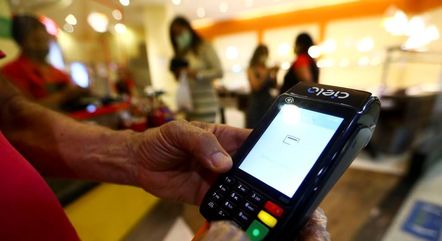 Bancos mudam prazo do pagamento de cartão de crédito