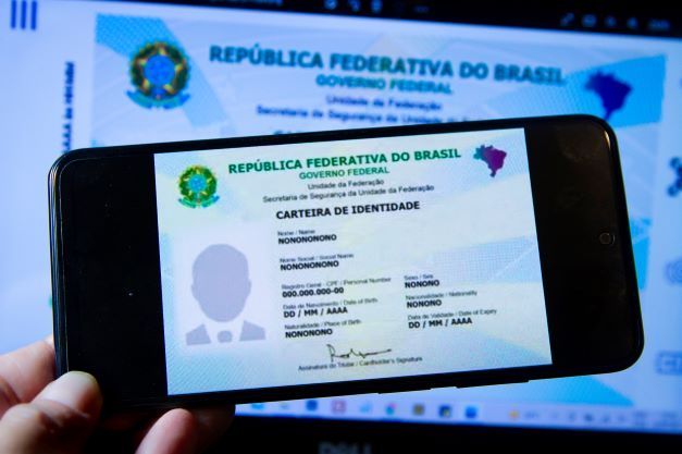 RS se torna o primeiro estado a emitir a nova Carteira de Identidade  Nacional, Jornal Nacional