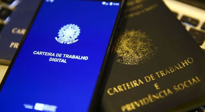 Número de trabalhadores com carteira assinada cresce 1,3% em setembro