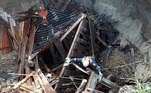 A abertura tem 7 m de profundidade e 15 m de diâmetro, e foi registrada em uma pequena vila de Vyshkov, na Rússia, na última quinta (15)
