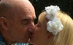 Anne Duncan, 70, que mora em Aberdeen, está com seu marido Bill, 72, há quase 20 anos e está casada há 13, mas a demência fez com que ele tenha esquecido de grande parte de sua vida juntos